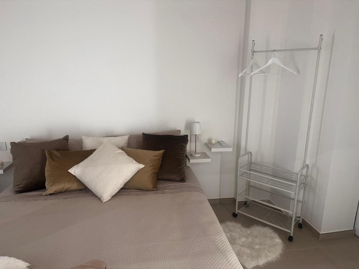 Eterea Casa Vacanza Brindisi Exterior foto